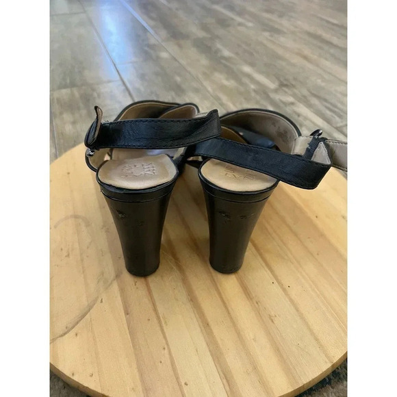 Naturalizer Women's Black Joyce Sling backs Heeled Sandal Size US 10.5M - Picture 3 of 5